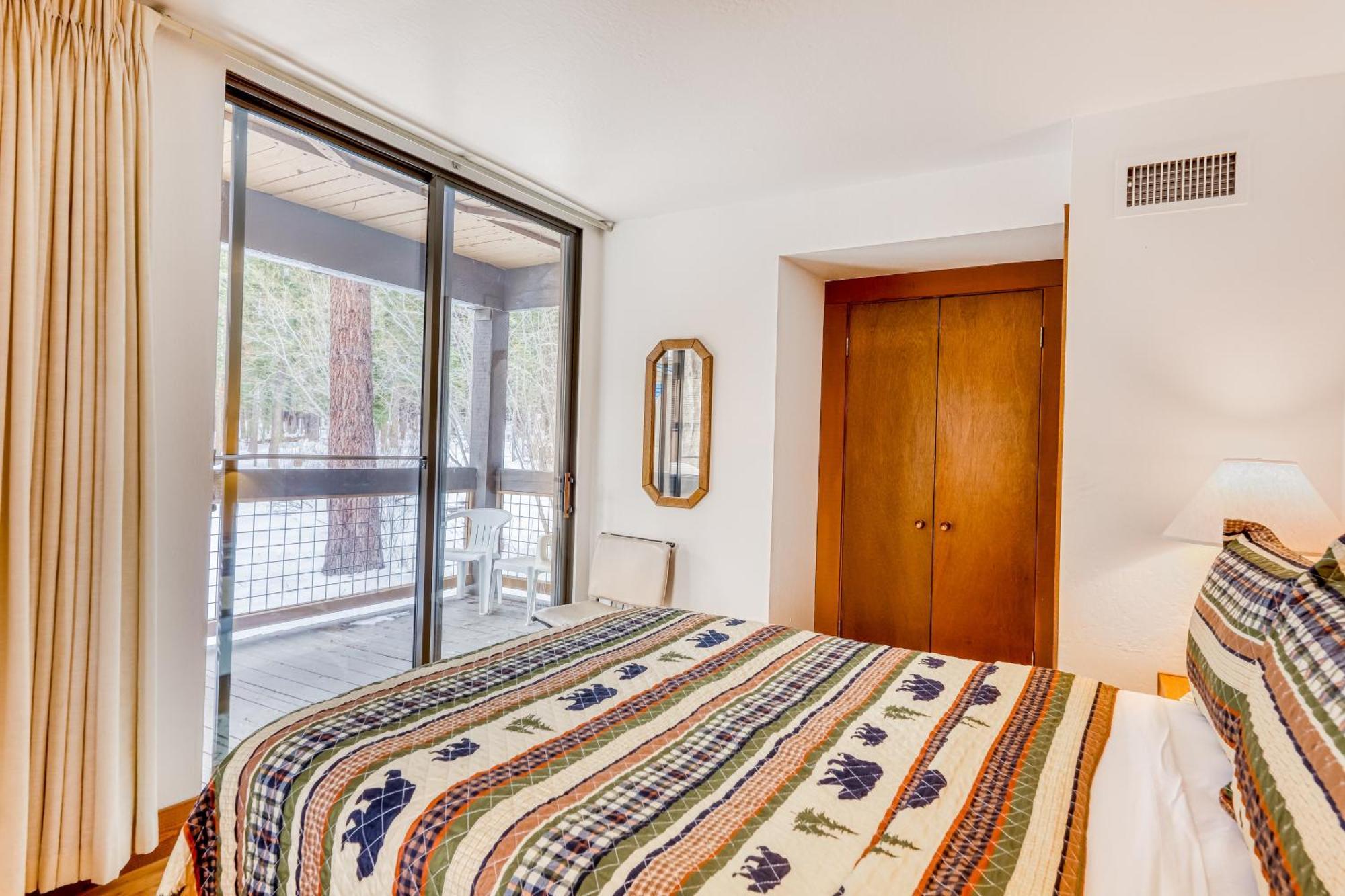 Evergreen Escape Truckee Exterior photo